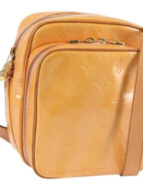 Authentic LOUIS VUITTON Monogram Vernis Wooster Bag Marshmallow Pink M91037